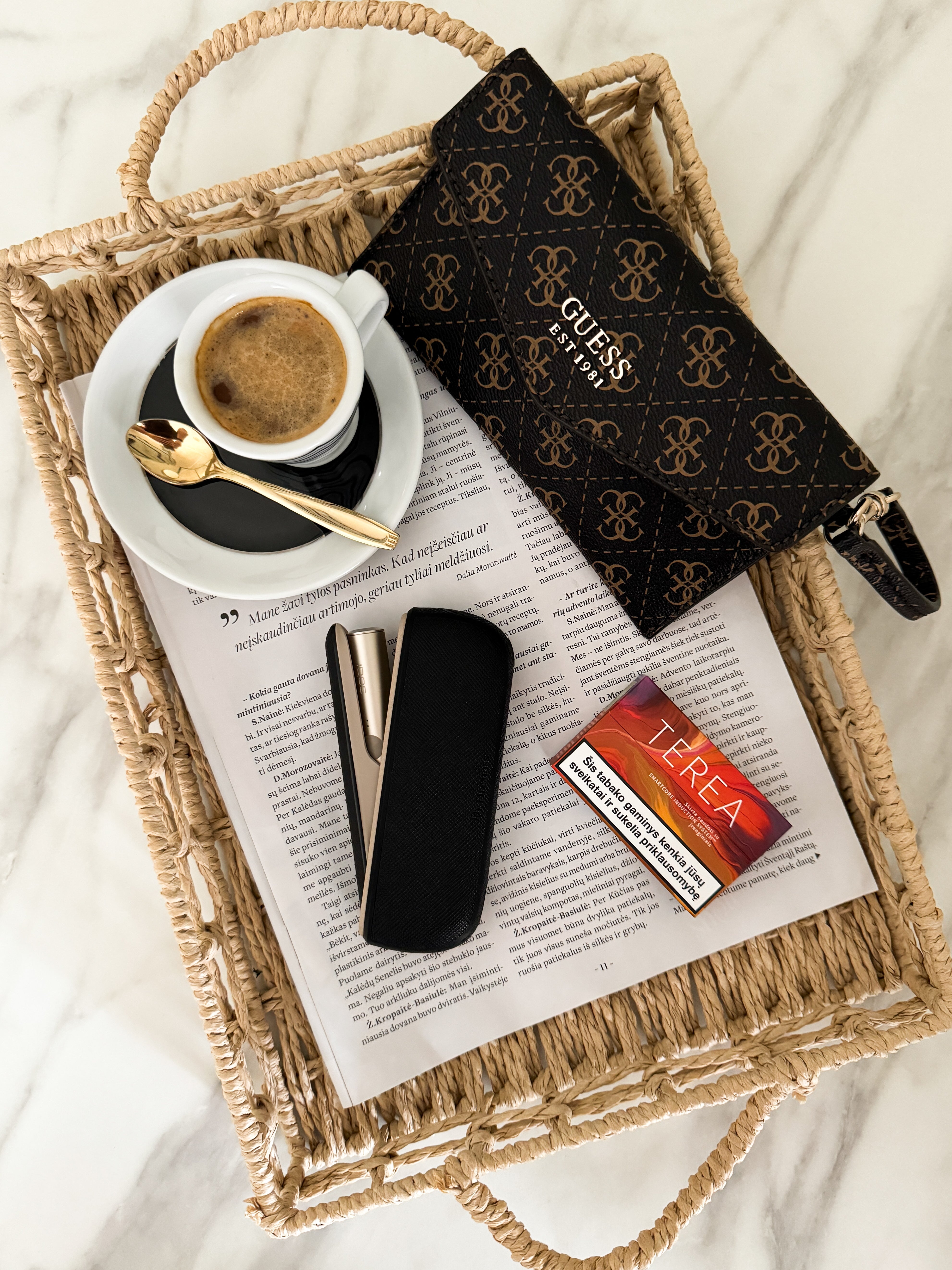 IQOS Iluma Case "Elegant Black" - Do.Dreamss - Handmade Luxury Jewelry for Good Luck and Protection