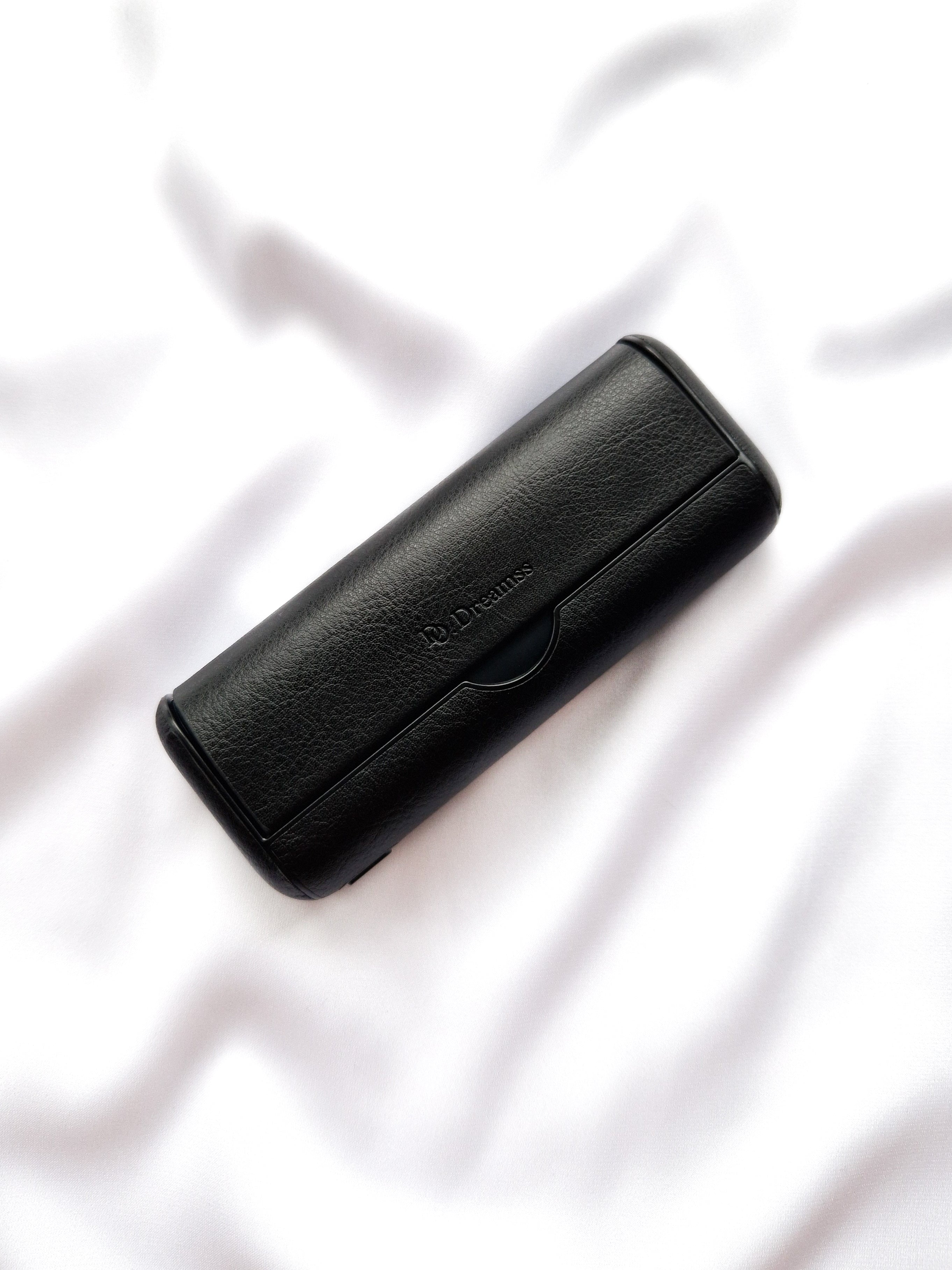 IQOS Iluma Prime Case "Black Leather" - Do.Dreamss - Handmade Luxury Jewelry for Good Luck and Protection