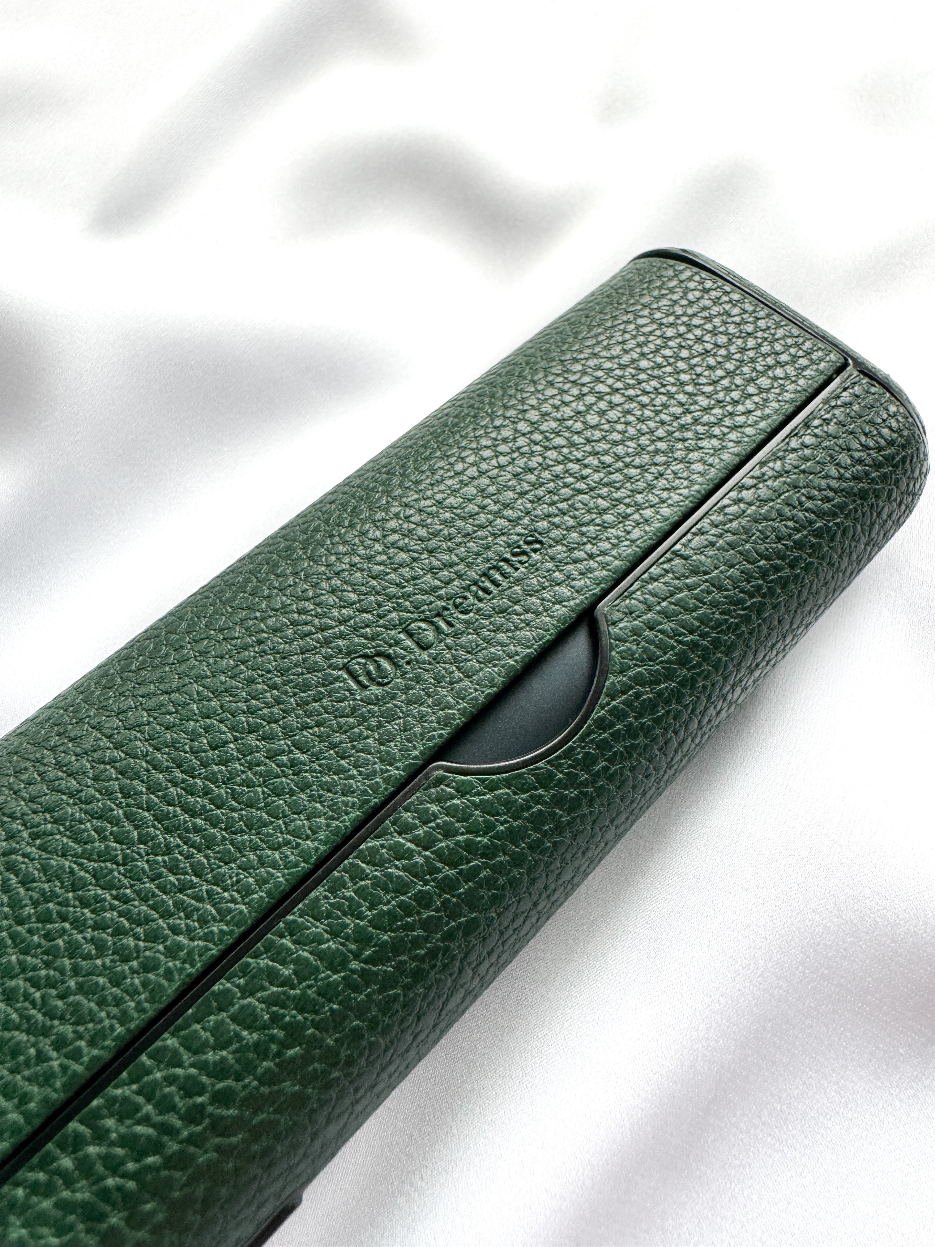 IQOS Iluma Prime Case "Green Leather" - Do.Dreamss - Handmade Luxury Jewelry for Good Luck and Protection
